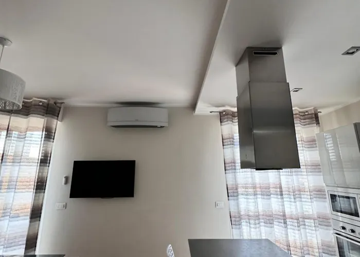 Апартаменти Attico La Terrazza Алассіо